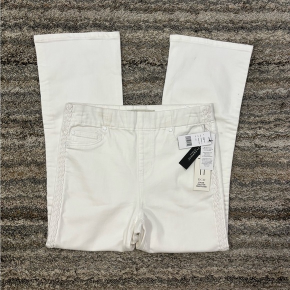 Liverpool Eco Chloe Pull-On Crop Flare Jeans Sz 2/26 NWT | Liverpool Flare Jeans - Picture 4 of 15